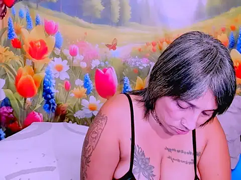 Chatroom XXX en direct de indianroxy