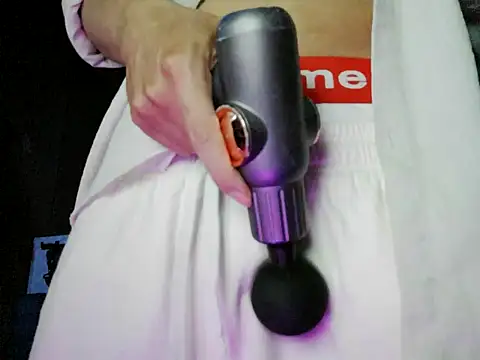 boyhigh1997 即時 XXX 聊天