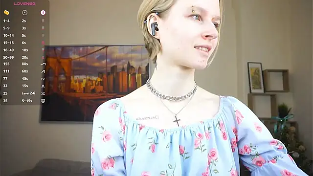 ToyaPletz's Live XXX Chat