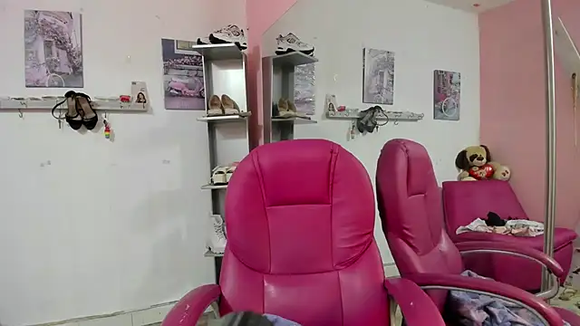 Chat +18 de CAMILA--REY ao vivo