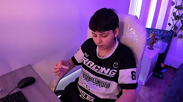 Nathaly_ds: απευθείας συνομιλία ΧΧΧ