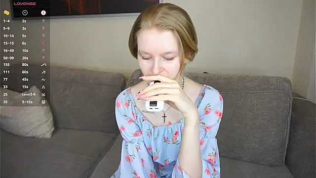 ToyaPletz: απευθείας συνομιλία ΧΧΧ