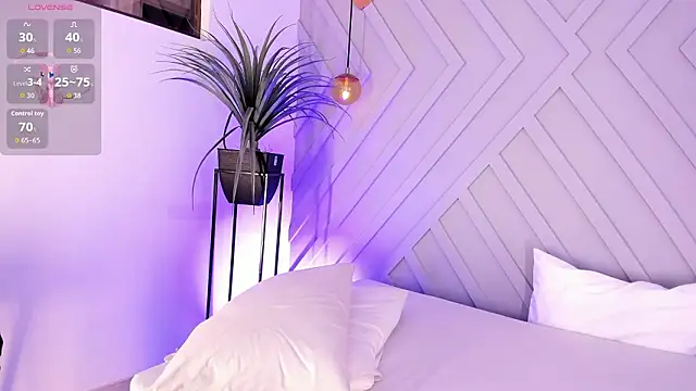 stephanymonroe's Live XXX Chat