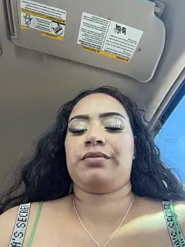 CarmelaAnthonyのライブXXXチャット