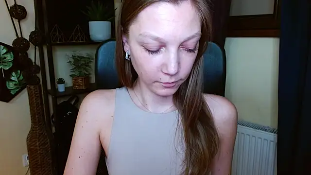 EmillyPlay's Live XXX Chat