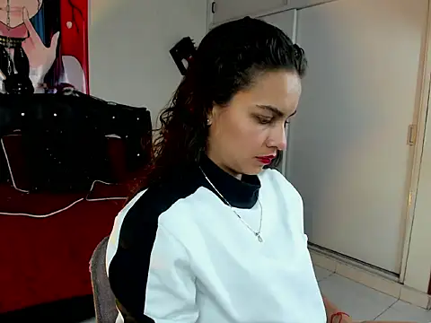 Skylovershot Chat XXX in diretta