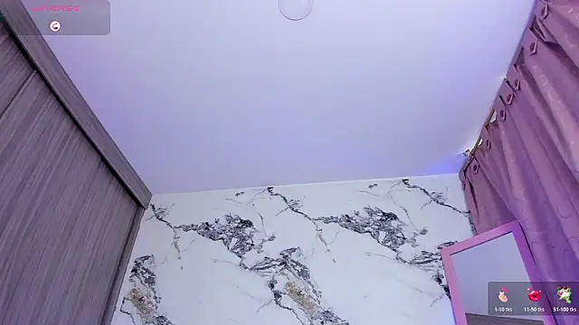 Chat +18 de Annaross2 ao vivo