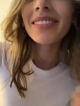 Chat +18 de IsadoraGalle_ ao vivo