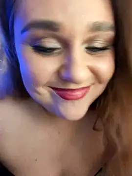 Juicy_PeachLux live XXX chat