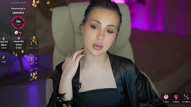 OliviaMoore_ 网络视讯表演