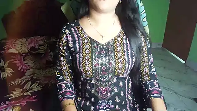 BengaliQueenStar 现场XXX聊天