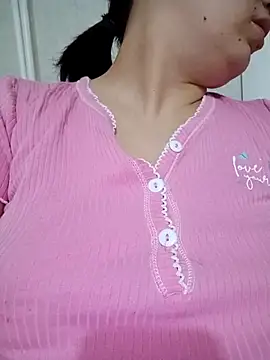 Emi_hot1's Live XXX Chat