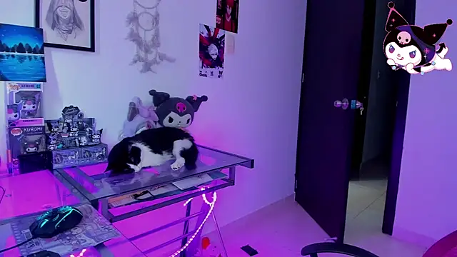 Chat +18 de KeitaMoon ao vivo