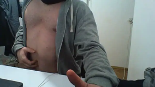 KaelNox webkamerás műsora