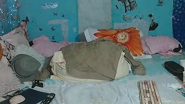 brighteyes77 即時 XXX 聊天