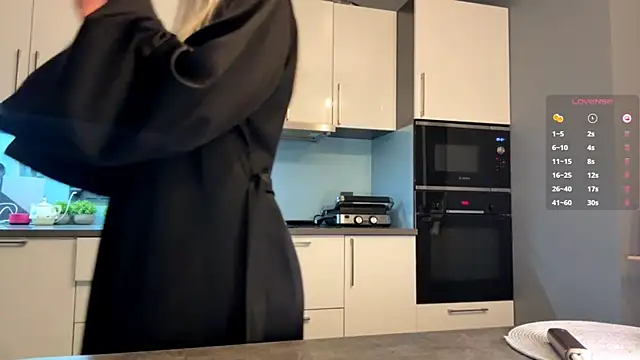 SoftnessMila webcam show