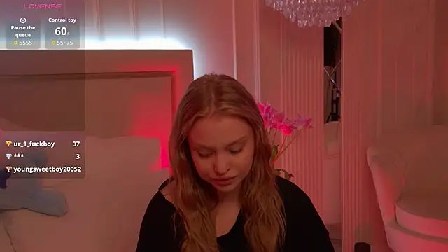 MollyHilton Live XXX-Chat