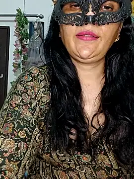 BhabhiPooja69 现场XXX聊天