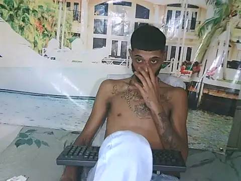 CharmingIndian1n Webbikameraesitys