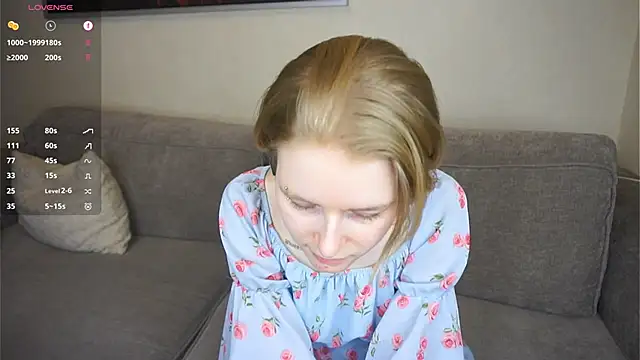 دردشة ToyaPletz الجنسية المباشرة