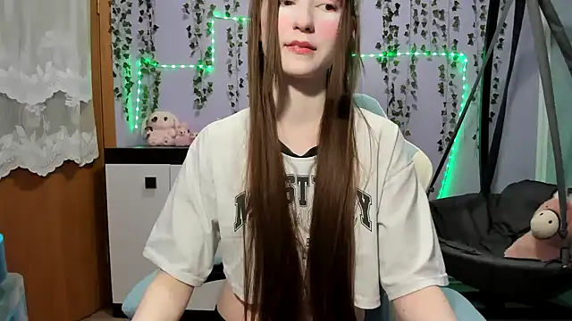 Yoonhee_ki's Live XXX Chat