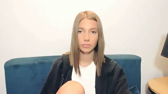 دردشة EmmaGorgeous الجنسية المباشرة