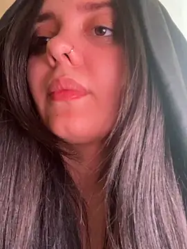 Chat +18 de candicewest_ ao vivo