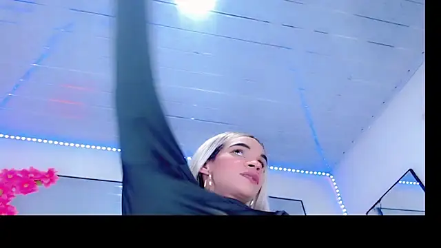 Chat XXX ao vivo de Karla_hot777