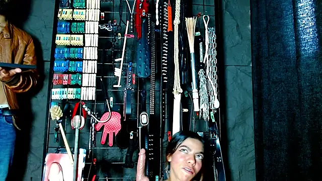 Ariaoficialn Live XXX chat