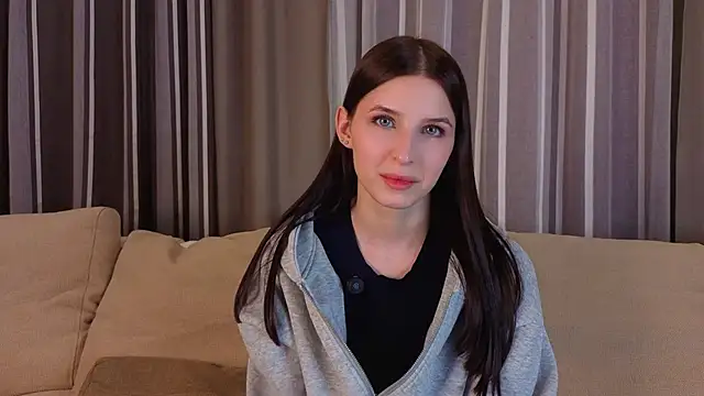 Pokazy przed kamerką – KerstinMaynor