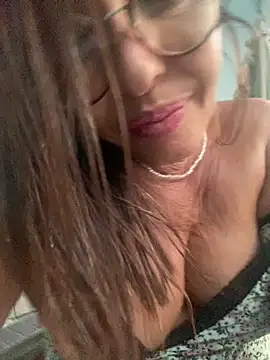 AMYBRASIL – Naživo XXX chat