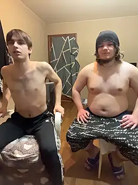 desiredude9 – Naživo XXX chat