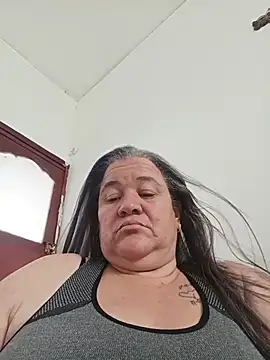 Chatroom XXX en direct de MilF-eterna_69