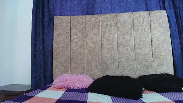 دردشة Baby_dirt الجنسية المباشرة