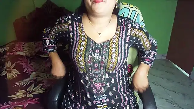 XXX chat uživo modela BengaliQueenStar