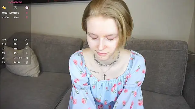 ToyaPletz Chat XXX in diretta