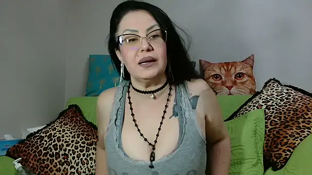 --I3lue_I3utterfly-- লাইভ XXX চ্যাট