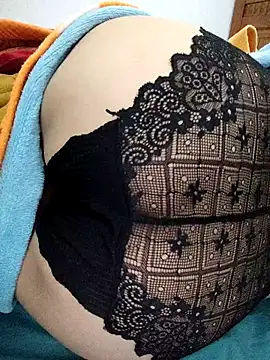 Haralushiaaa Webcam-Show