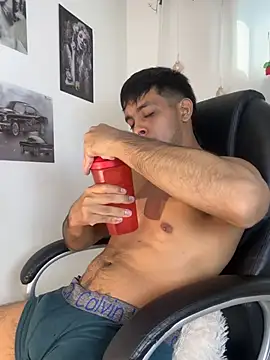 Chat +18 de shooting_wilson ao vivo