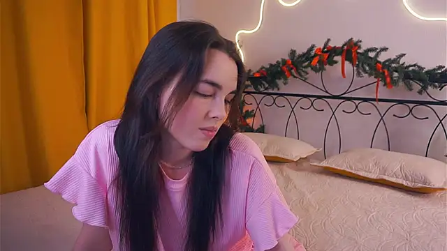 MirnaTellado Adlı Modelin Canlı XXX Sohbeti