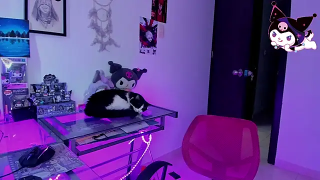 KeitaMoon élő XXX-chatje