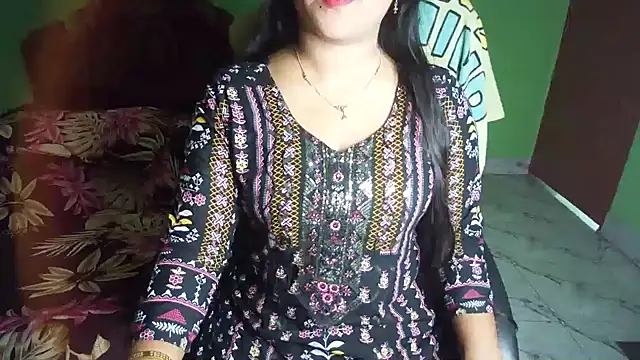 Chat +18 de BengaliQueenStar ao vivo