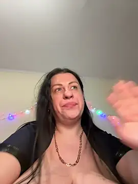 Evelinia – Live XXX-chat