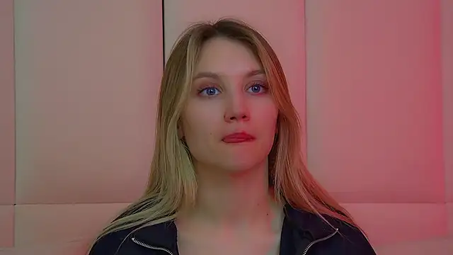 StacyEvances – Naživo XXX chat