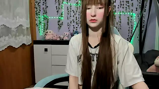 Yoonhee_kiのライブXXXチャット