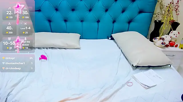 Nayla_Garner – Naživo XXX chat