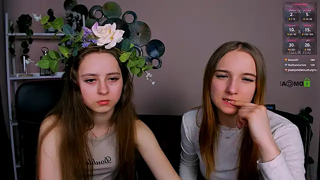 rebecca_smile élő XXX-chatje