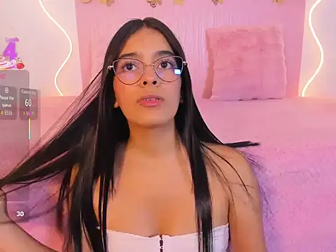 แชท XXX สดของ Isaa-queen