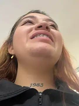 Kari_leonXXX Live XXX-chat