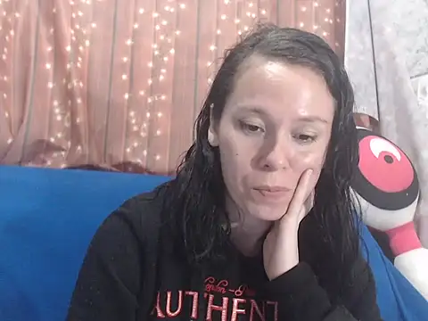XXX chat uživo modela Venusluxodomme